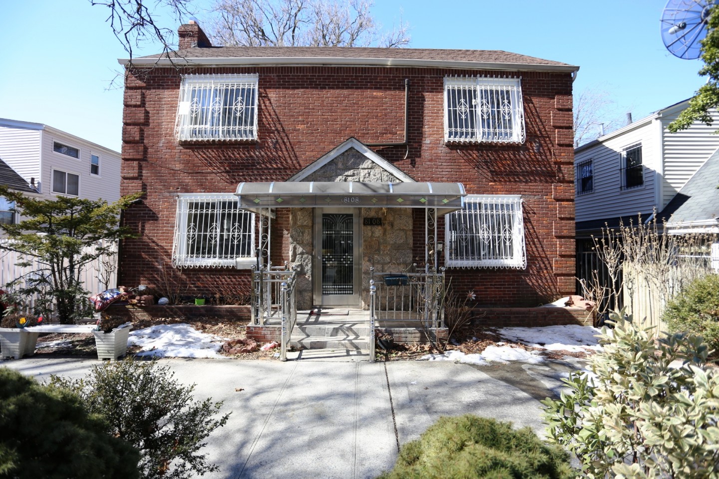 1_Home for Sale in Kew Garden Hills_Kew Garden Hills Homes for Sale_Kew Garden Hills Real Estate (71)