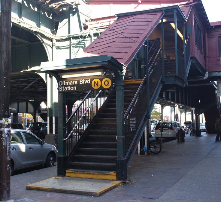 Ditmars Station